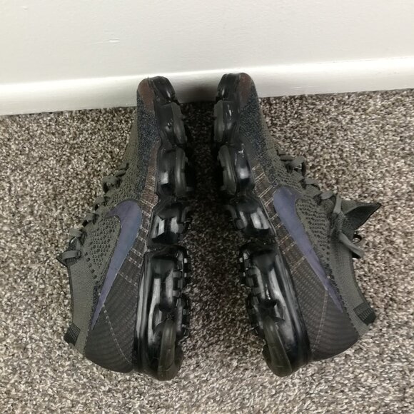 Nike Air VaporMax Flyknit 2 Dark Gray Black 942843-002 Womens 12 / Mens 10.5 - Picture 4 of 7